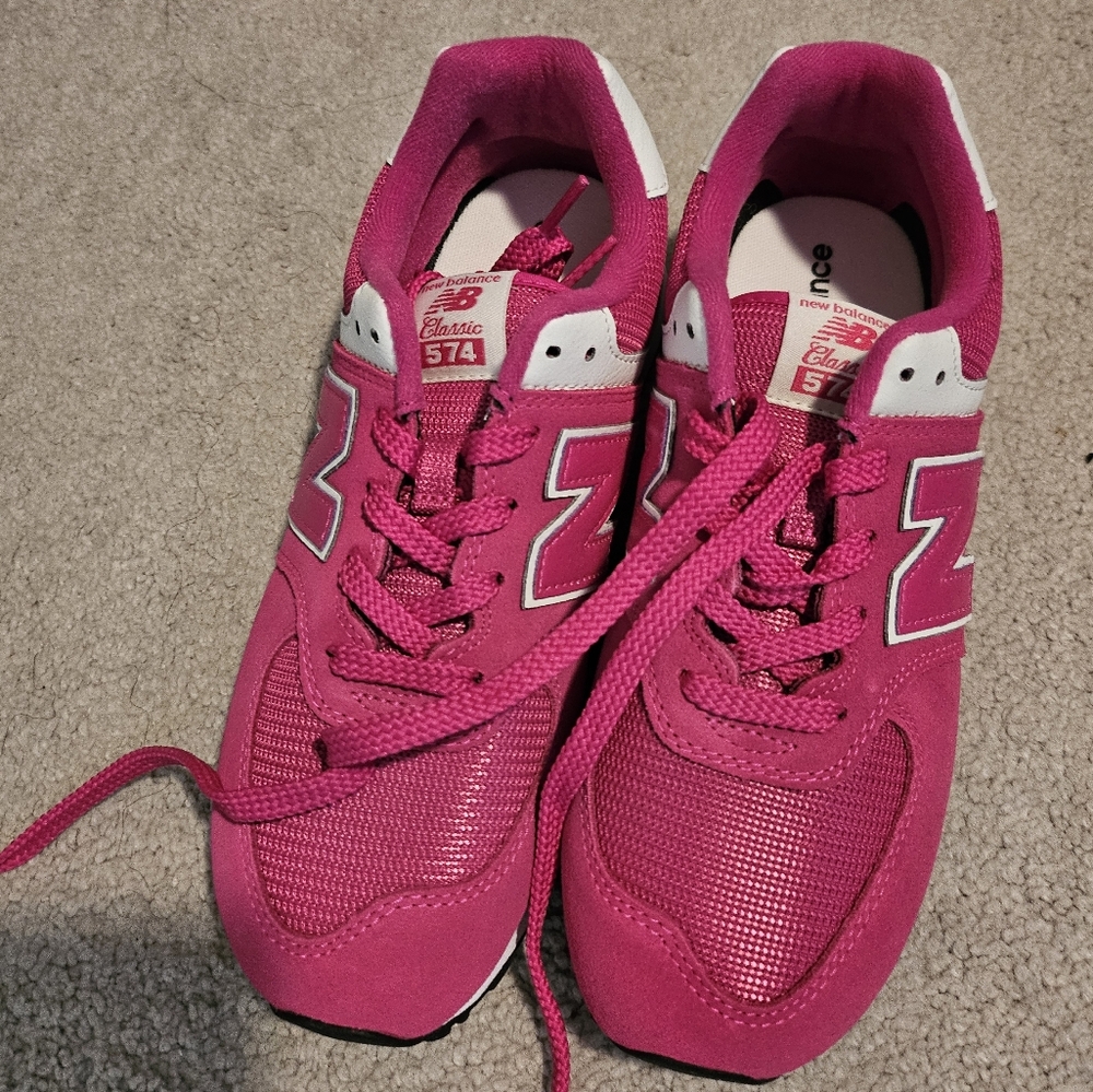 New Balance Pink Sneakers - Picture 4 of 5